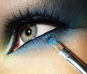 თვალის მაკიაჟი Eye-Makeup